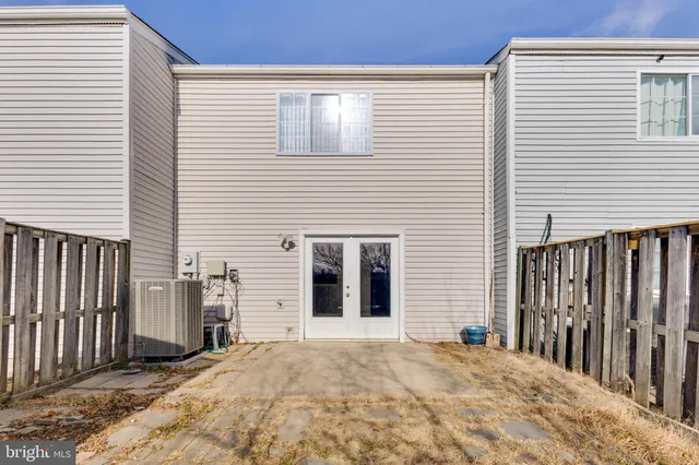 a view of a white house