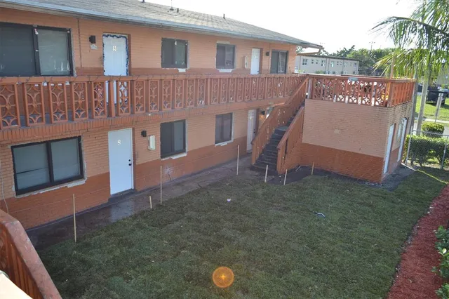 $2,000 | 940 Northwest 8th Avenue, Pompano Beach, FL 33060