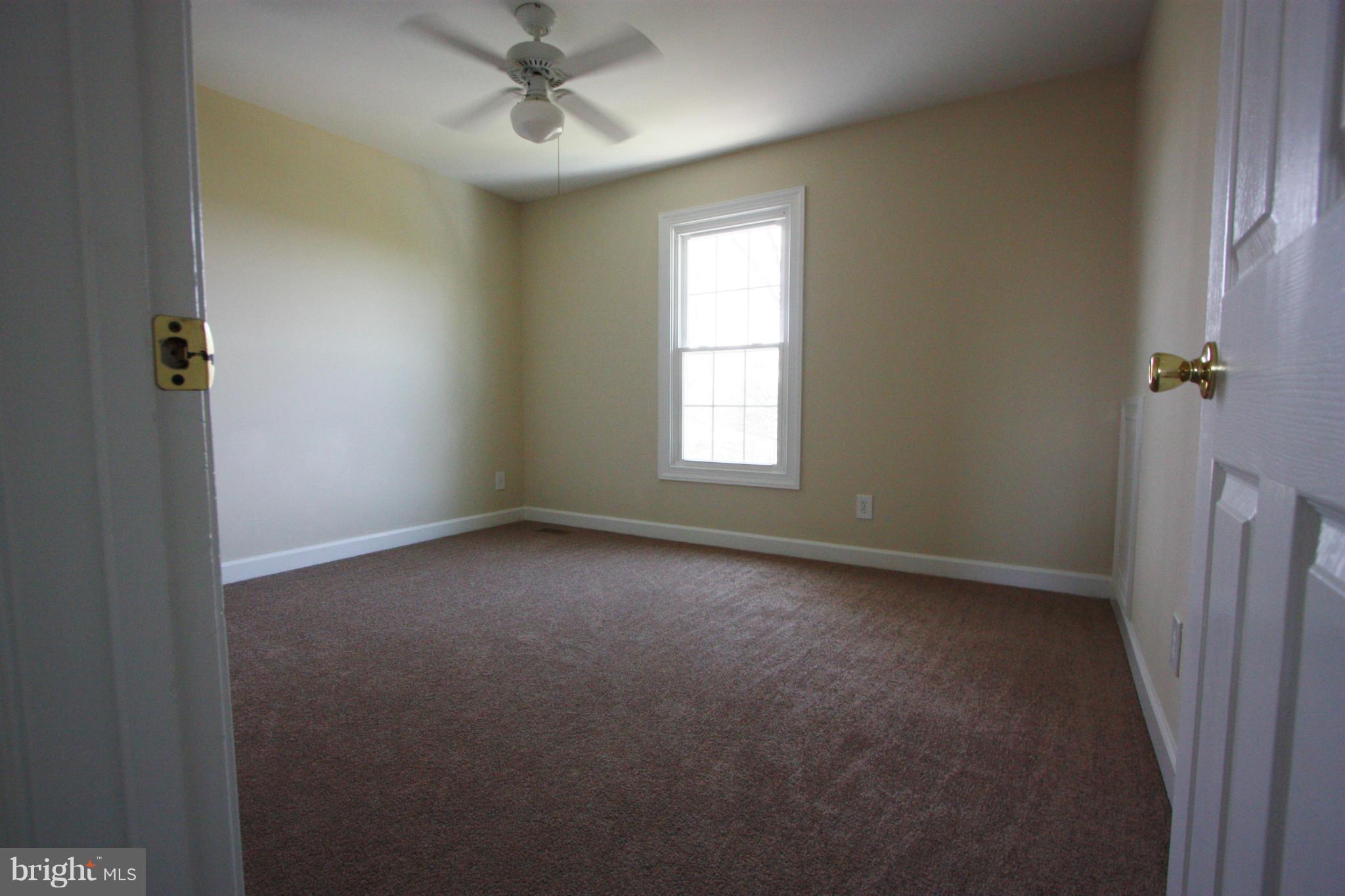9228 Bretton Reef Road Baltimore, MD 21234 - Photo 24 of 30 Bedroom