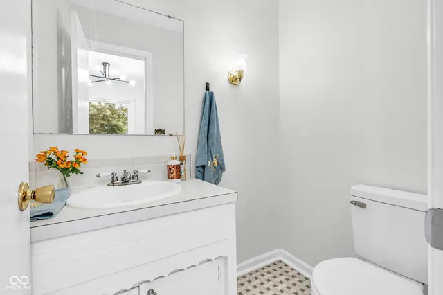 $244,900 | 1897 East Crystal Creek Drive, Terre Haute, IN 47802