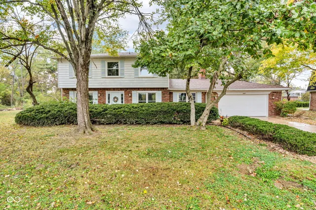 $244,900 | 1897 East Crystal Creek Drive, Terre Haute, IN 47802