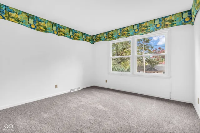 $244,900 | 1897 East Crystal Creek Drive, Terre Haute, IN 47802