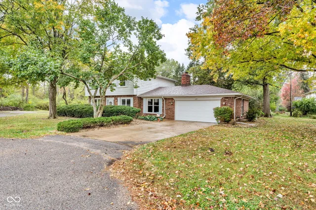 $244,900 | 1897 East Crystal Creek Drive, Terre Haute, IN 47802