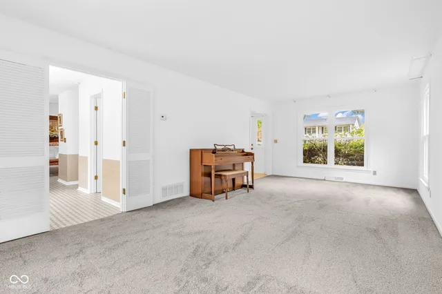 $244,900 | 1897 East Crystal Creek Drive, Terre Haute, IN 47802