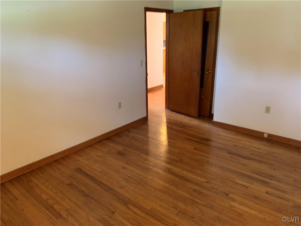 1889 Blue Barn Road Orefield, PA 18069 - Photo 15 of 21 Gallery Image 15