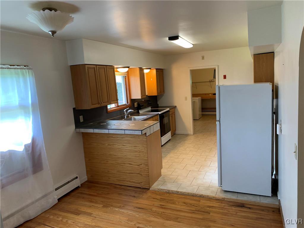1889 Blue Barn Road Orefield, PA 18069 - Photo 8 of 21 Gallery Image 8