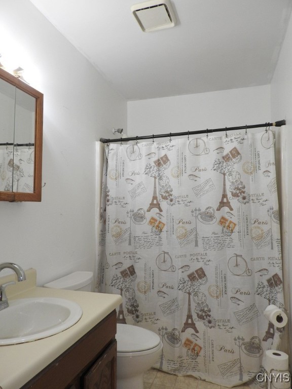 2848 Warners Road Camillus, NY 13031 - Photo 10 of 18