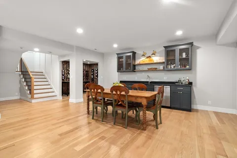 $2,990,000 | 12 Ariana Lane, Norfolk, MA 02056