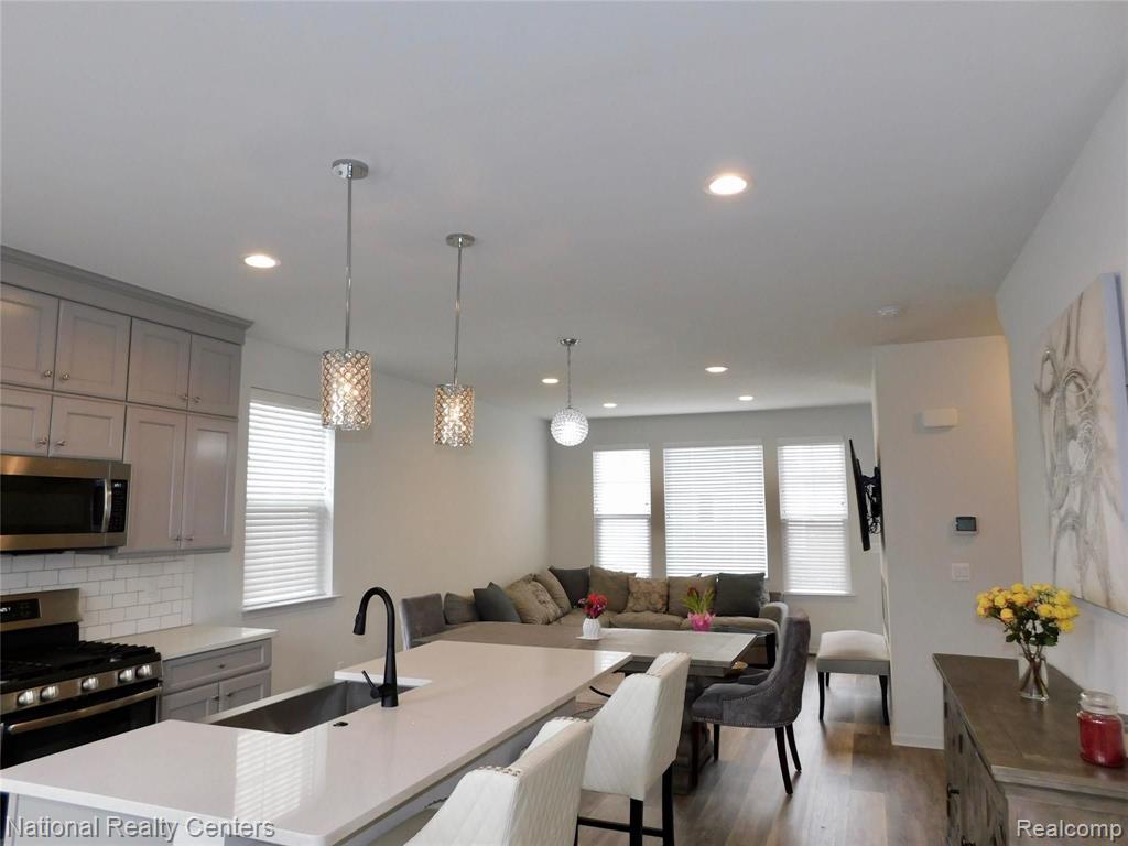 2500 Normandy Road, Unit 6 Royal Oak, MI 48073 - Photo 14 of 42