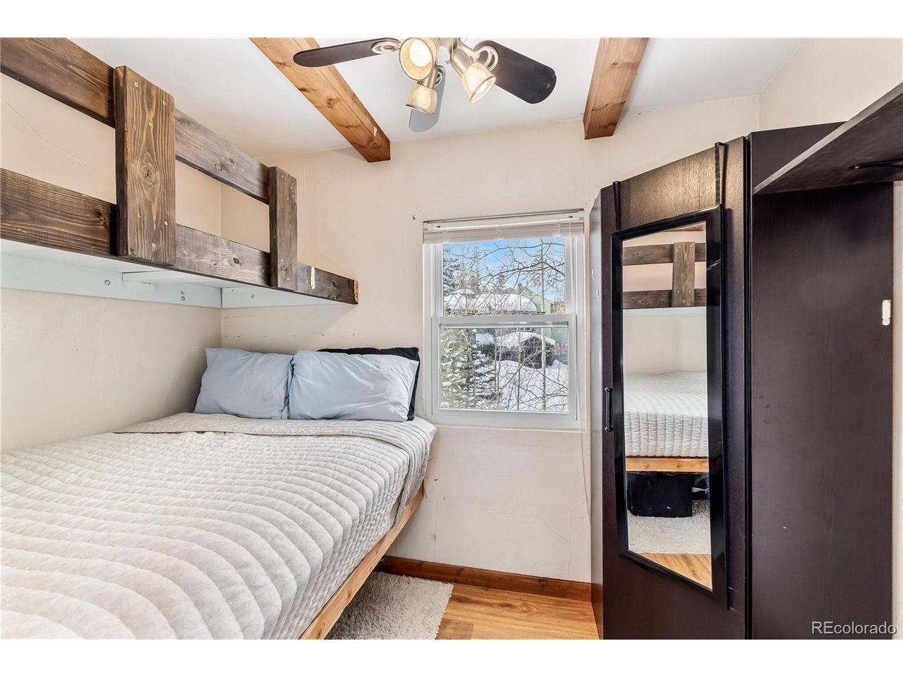 8032 Ryan Gulch Road, Unit 5 Silverthorne, CO 80498 - Photo 11 of 24 Gallery Image 11