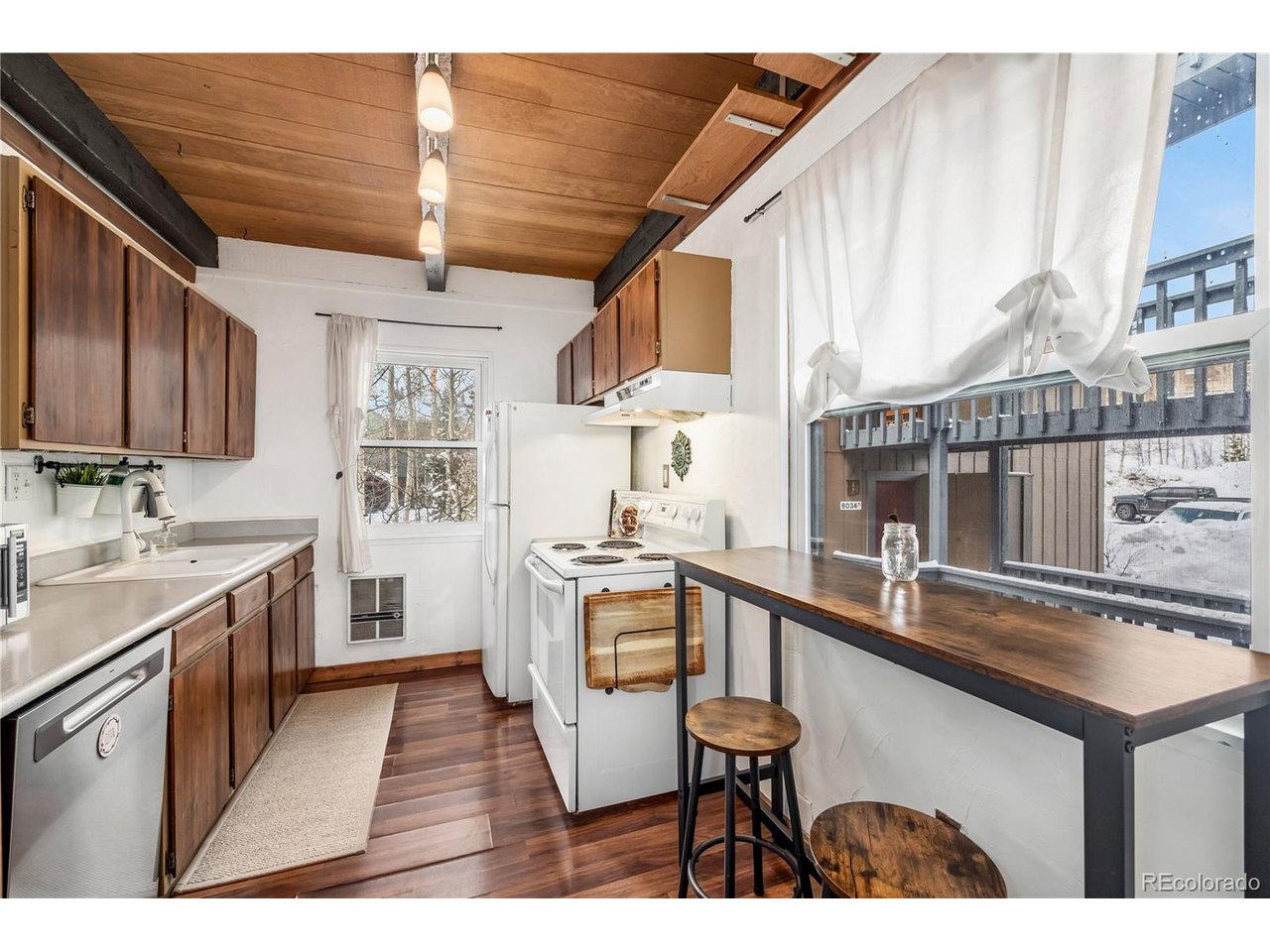 8032 Ryan Gulch Road, Unit 5 Silverthorne, CO 80498 - Photo 15 of 24 Gallery Image 15