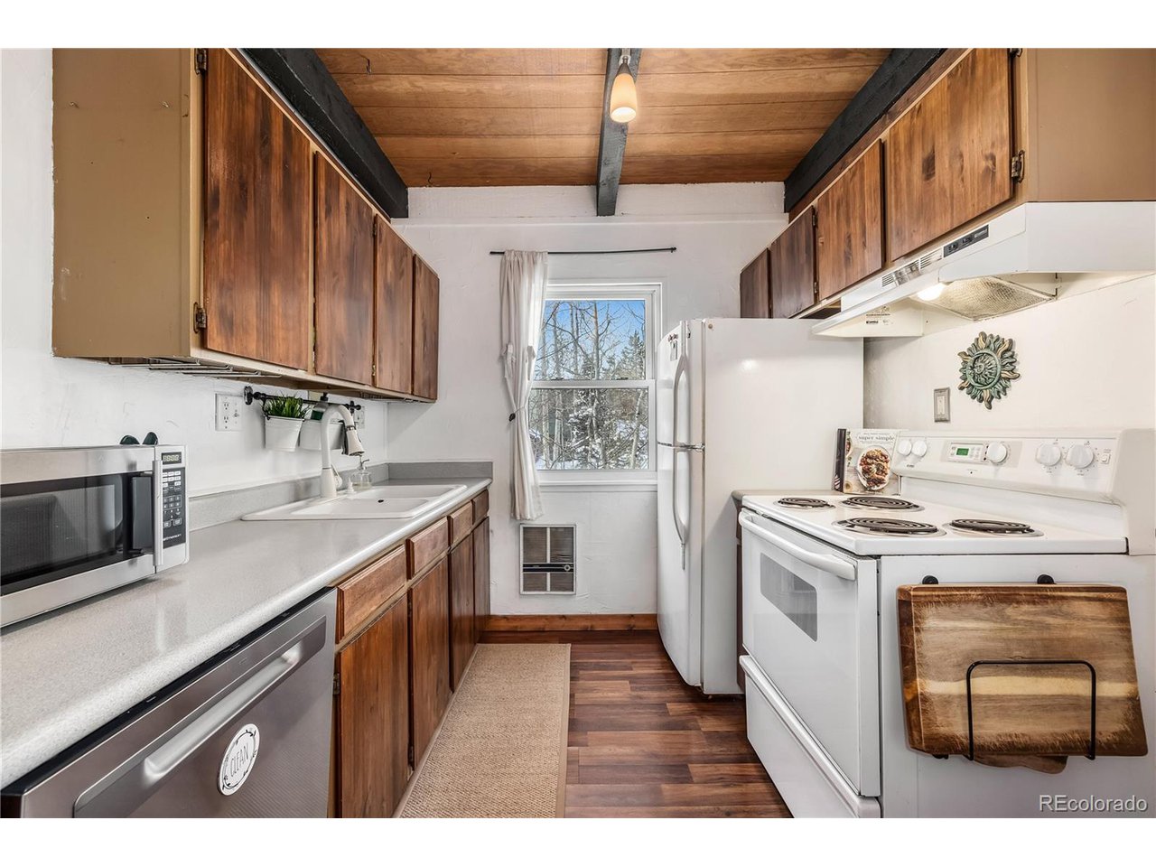 8032 Ryan Gulch Road, Unit 5 Silverthorne, CO 80498 - Photo 16 of 24 Gallery Image 16