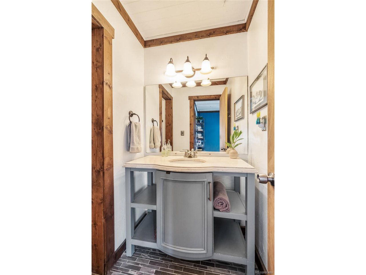 8032 Ryan Gulch Road, Unit 5 Silverthorne, CO 80498 - Photo 10 of 24 Gallery Image 10
