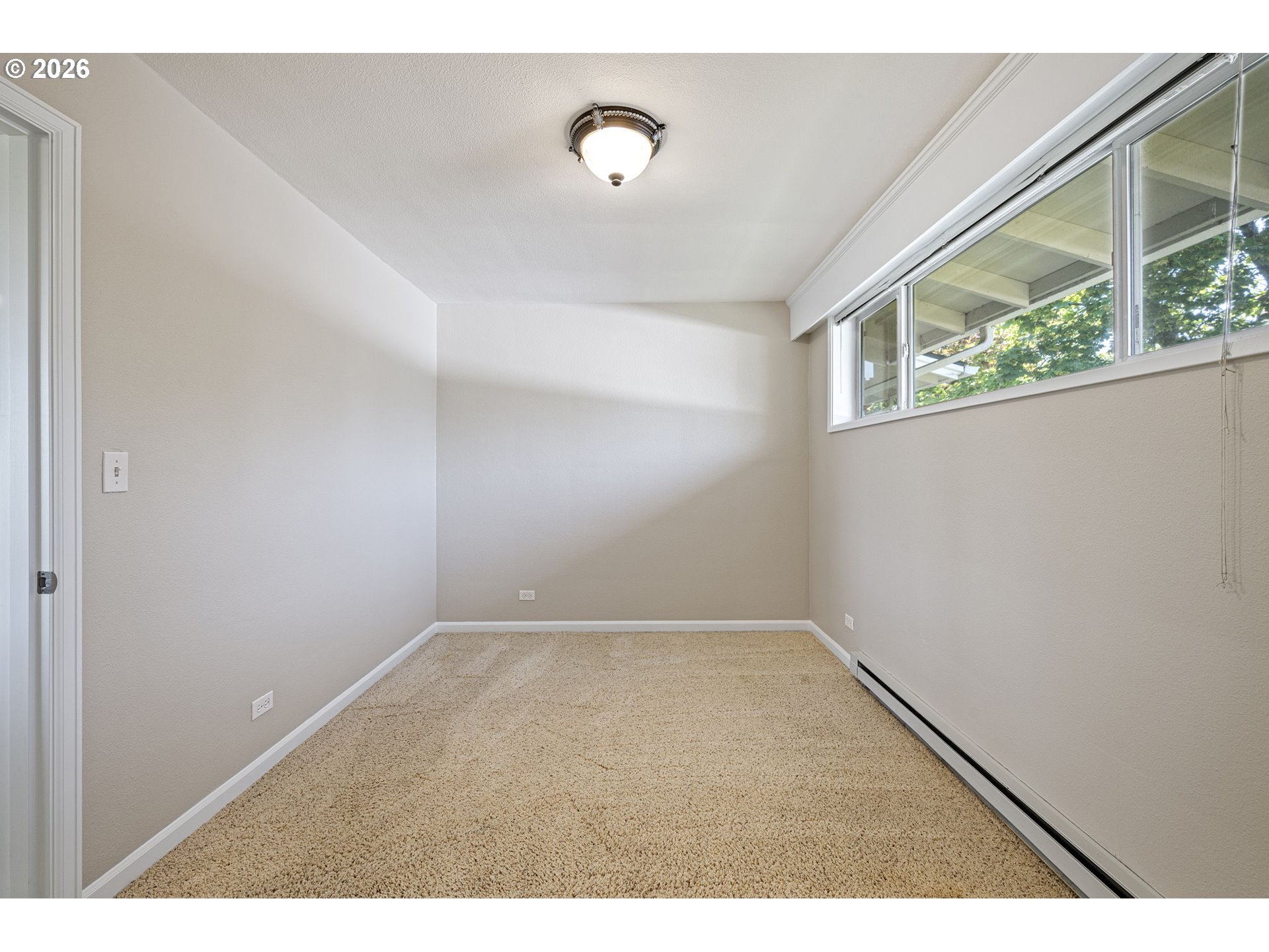 1619 Garfield Place Eugene, OR 97402 - Photo 15 of 24