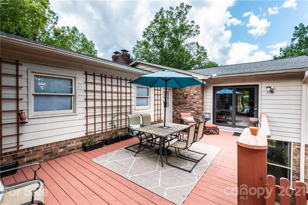 331 Skyline Road Hickory, NC 28601 - Photo 36 of 37 Gallery Image 36
