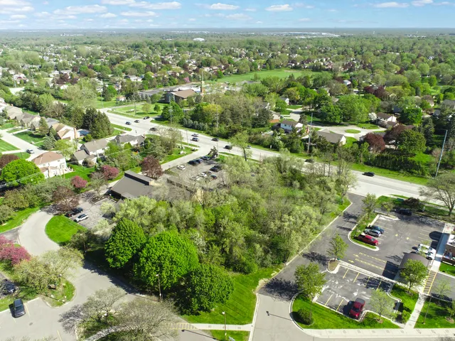 $498,500 | 41628 Six Mile Road, Northville, MI 48168