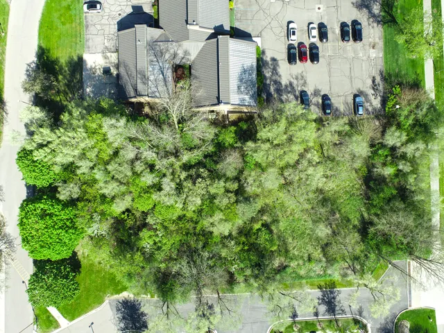 $498,500 | 41628 Six Mile Road, Northville, MI 48168