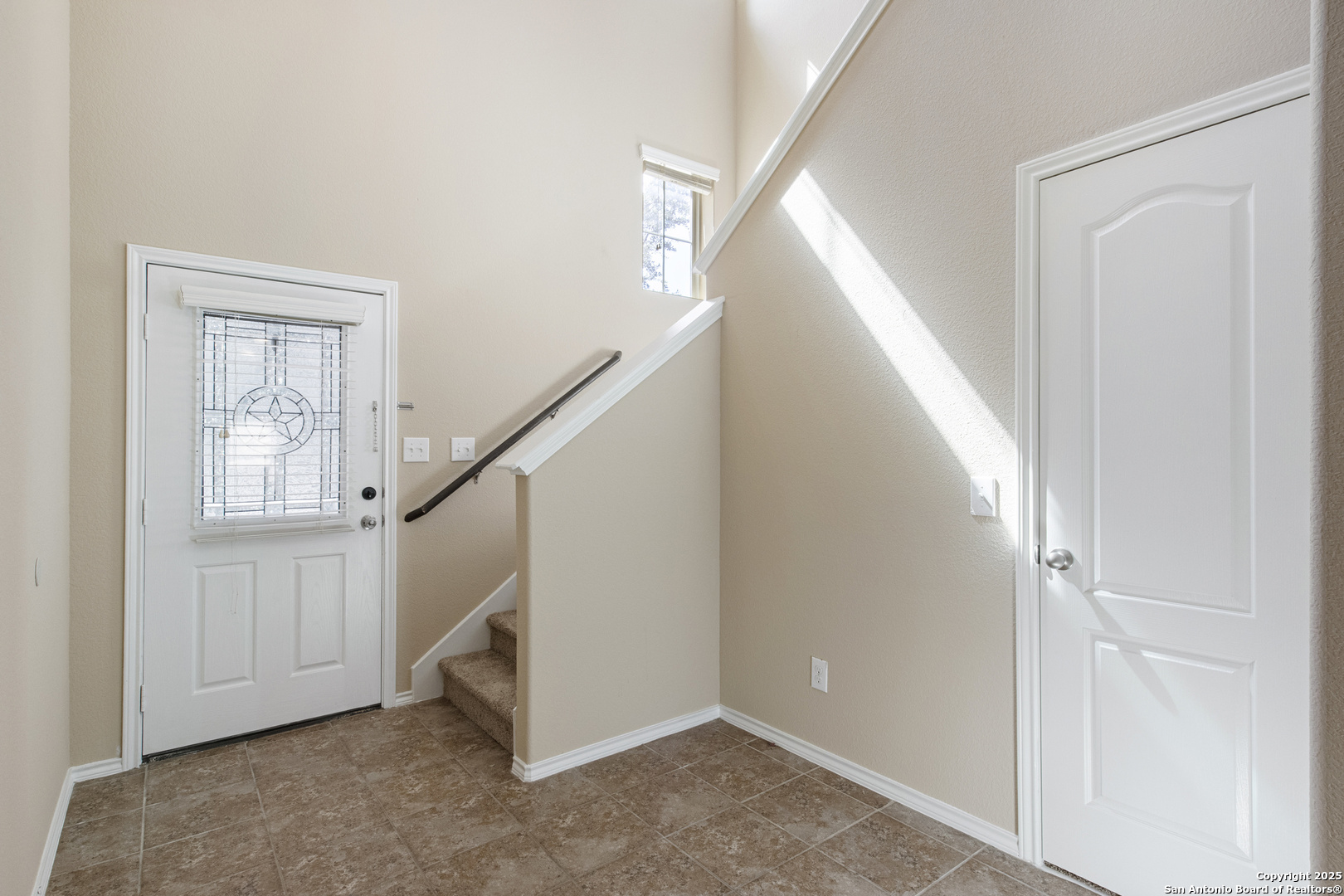 12407 Caprock Ranch San Antonio, TX 78245 - Photo 13 of 42