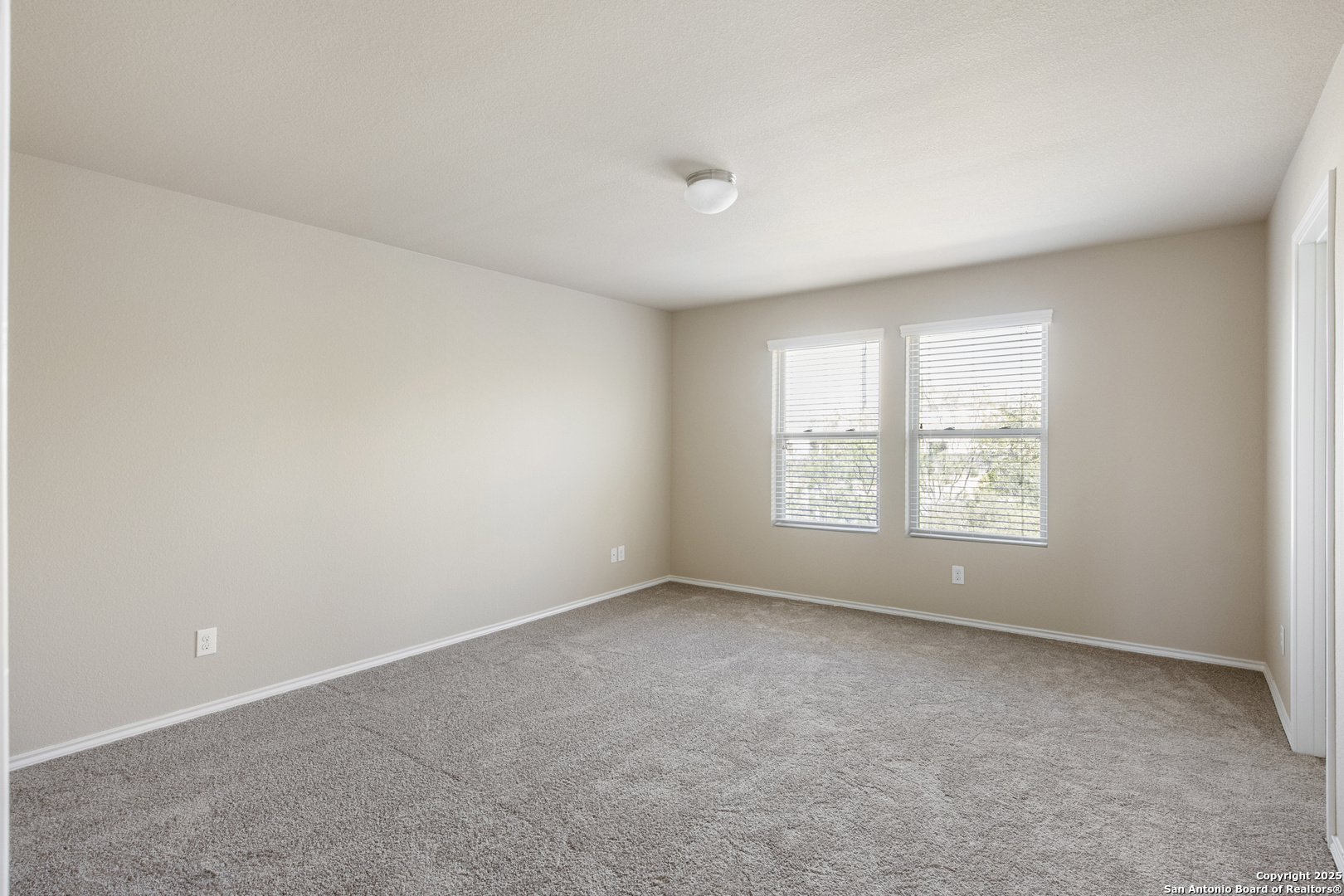 12407 Caprock Ranch San Antonio, TX 78245 - Photo 27 of 42