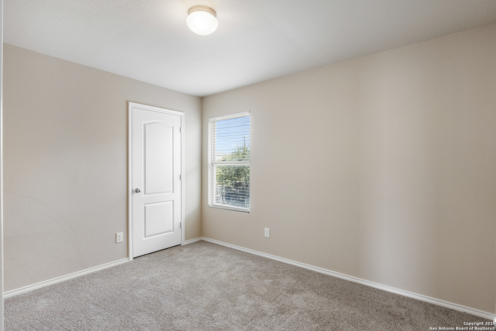 12407 Caprock Ranch San Antonio, TX 78245 - Photo 32 of 42