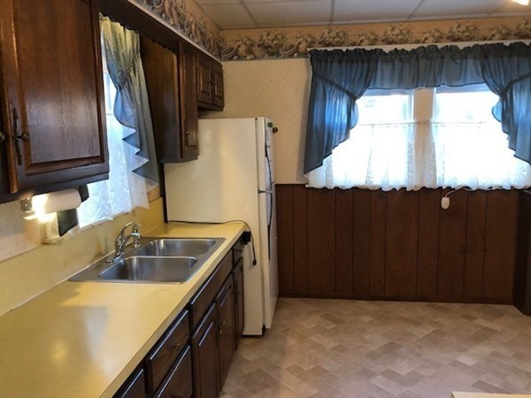 25 Winnipeg Street Worcester, MA 01607 - Photo 11 of 30 Gallery Image 11