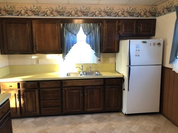 25 Winnipeg Street Worcester, MA 01607 - Photo 12 of 30 Gallery Image 12