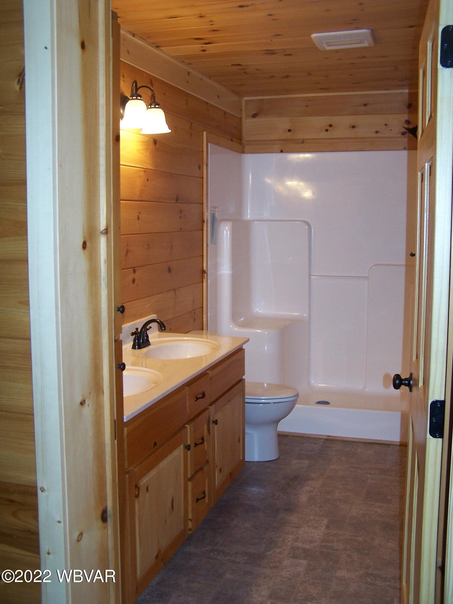 2075 East Valley Road Loganton, PA 17747 - Photo 11 of 35 Gallery Image 11