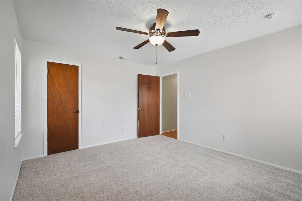6880 Sandy Beach Road Azle, TX 76020 - Photo 19 of 32 Gallery Image 19