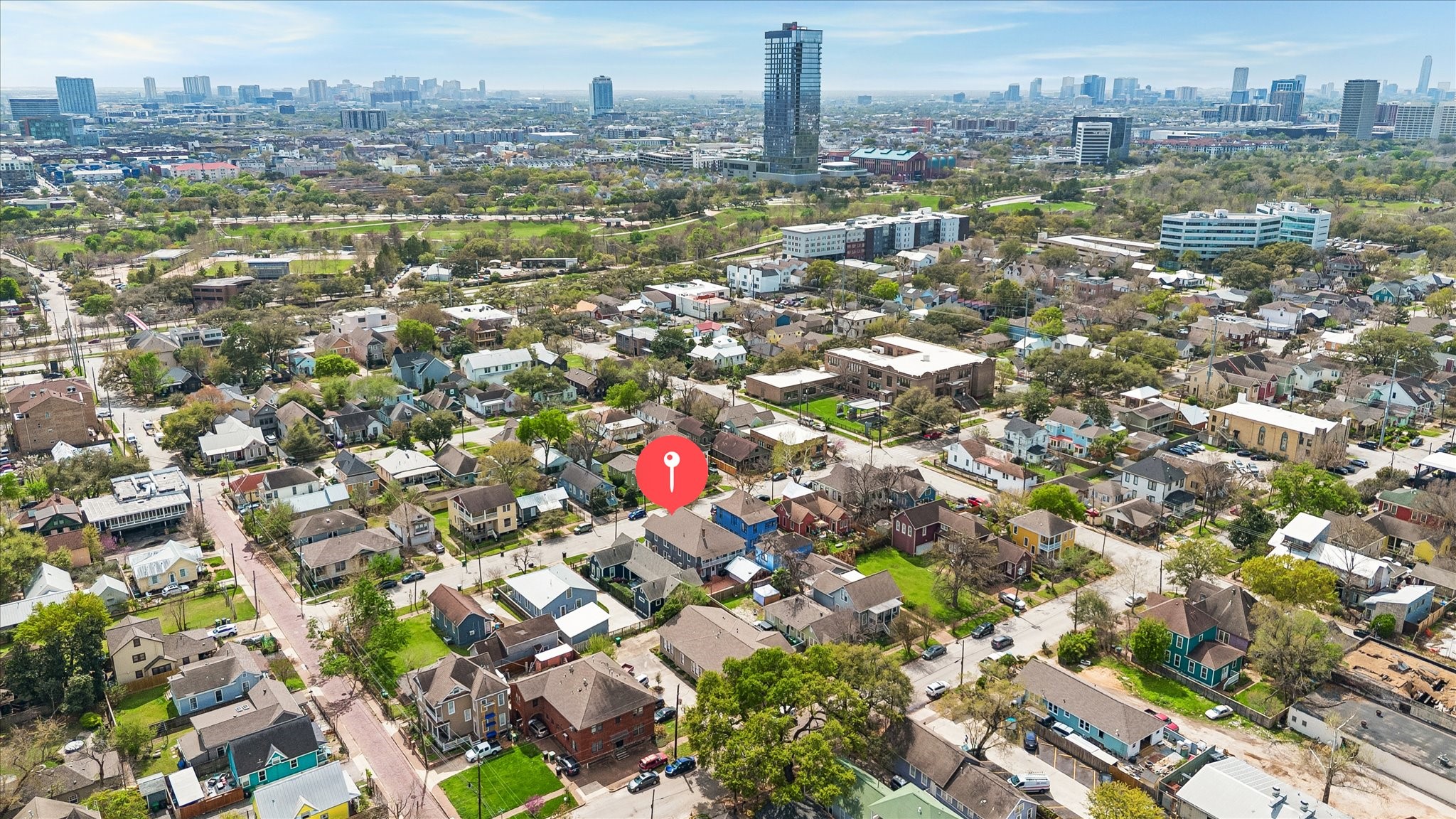 1812 Kane Street Houston, TX 77007 - Photo 37 of 41 Five minutes to downtown Houston.