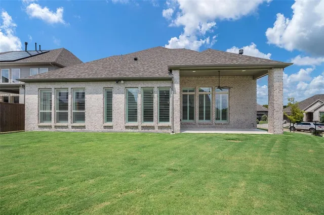 a view of a house with garden
