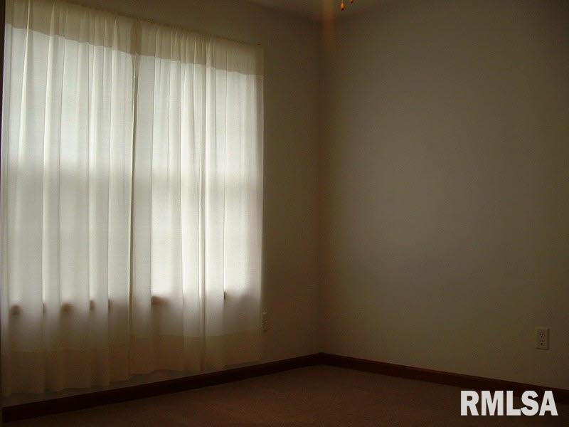 603 West Rigdon Street Carbondale, IL 62901 - Photo 8 of 11 Gallery Image 8