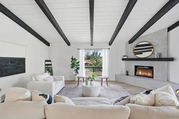 $895,000 | 1003 Vía Unidos, Fallbrook, CA 92028