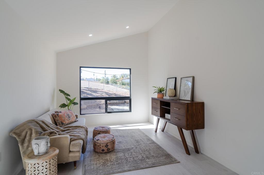 1003 Vía Unidos Fallbrook, CA 92028 - Photo 36 of 56