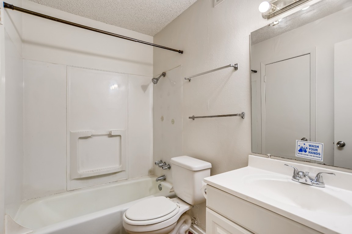 818 Sahara Avenue, Unit A Austin, TX 78745 - Photo 8 of 16