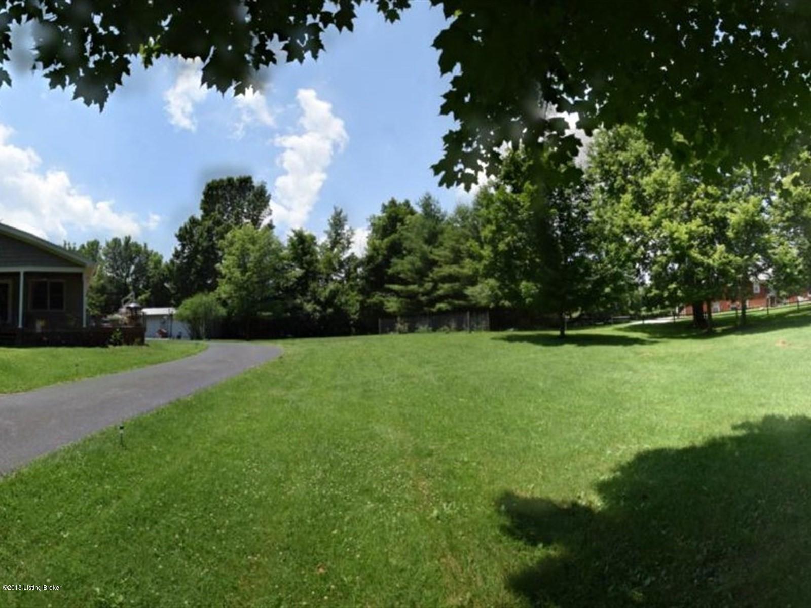 7777 Covington Ridge Cutoff Westport, KY 40077 - Photo 2 of 22 002_Front View