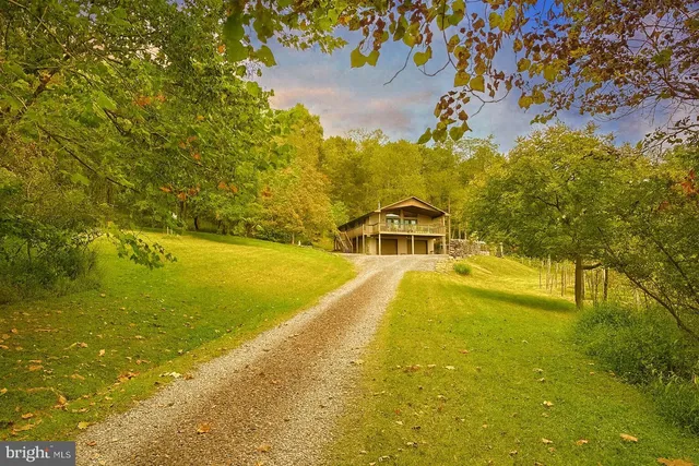 $339,900 | 16805 Jericho Ln Mount, Mount Savage, MD 21545