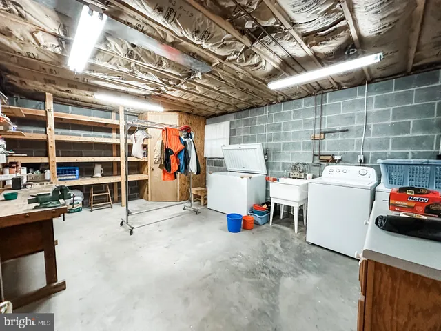 $339,900 | 16805 Jericho Ln Mount, Mount Savage, MD 21545