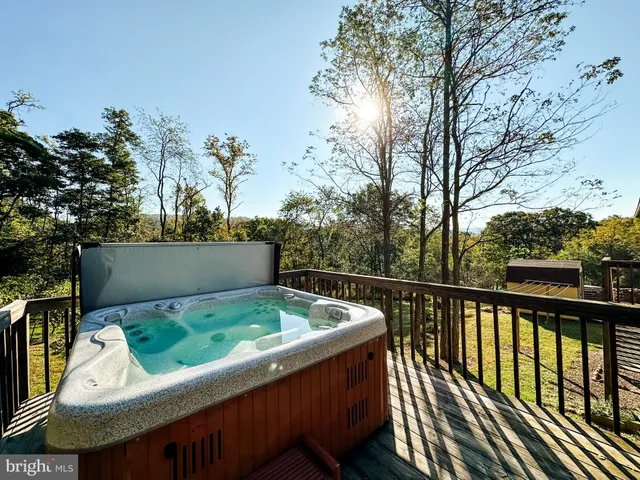 $339,900 | 16805 Jericho Ln Mount, Mount Savage, MD 21545