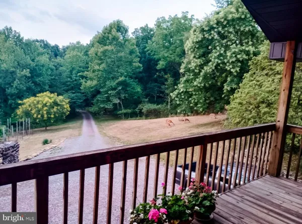 $325,000 | 16805 Jericho Ln Mount, Mount Savage, MD 21545