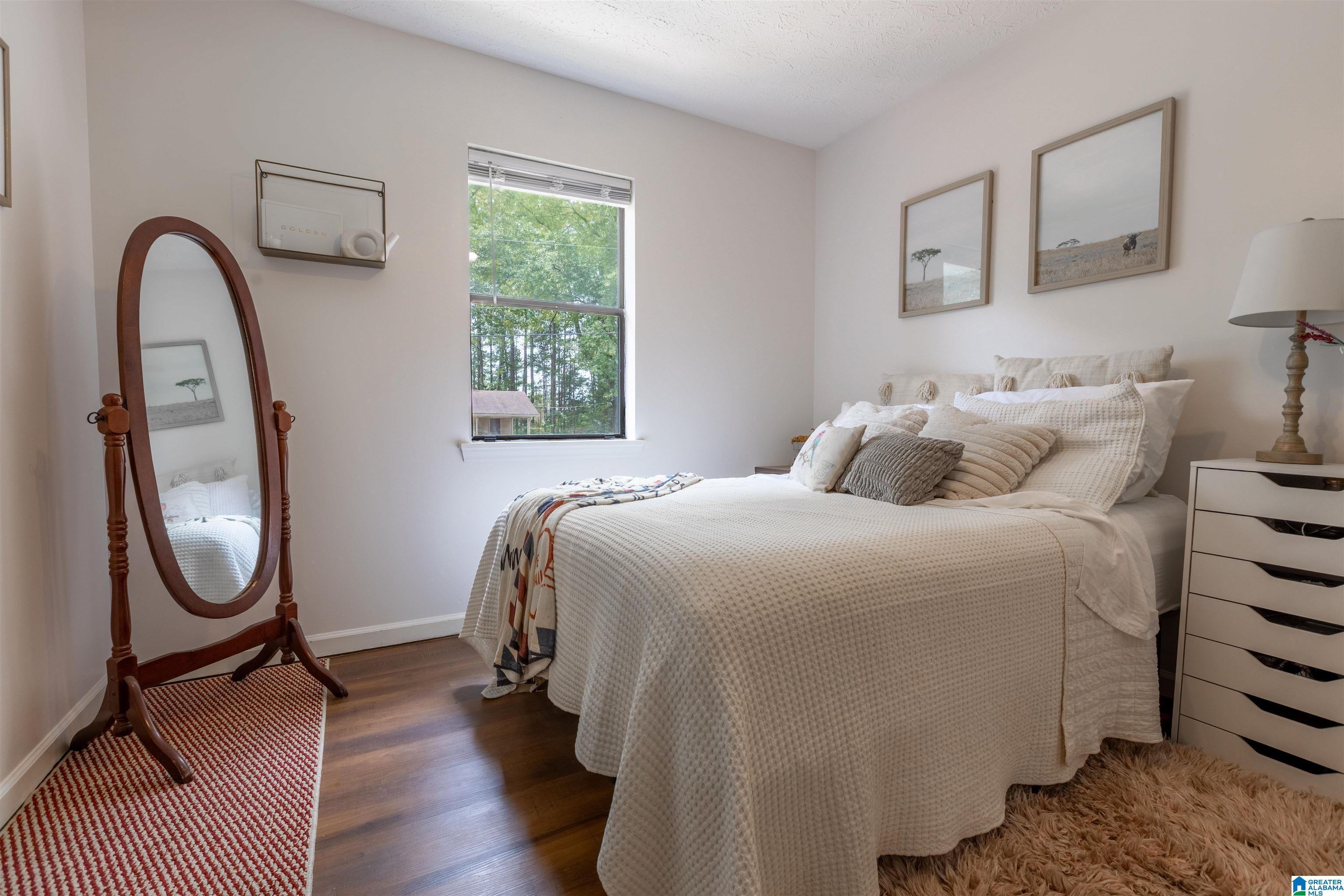 706 George Street Southeast Jacksonville, AL 36265 - Photo 12 of 27