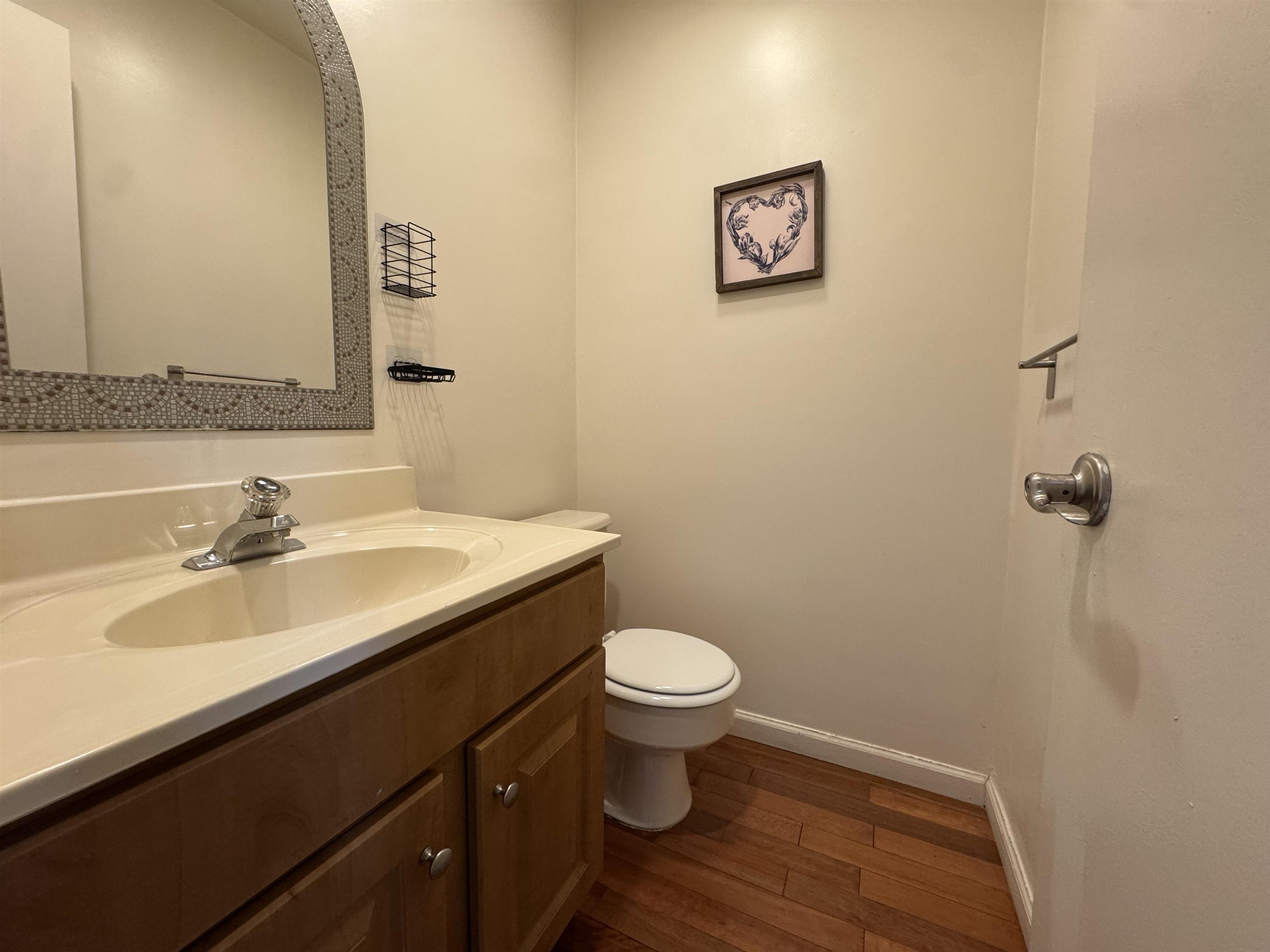 819 Topsail Lane Secaucus, NJ 07094 - Photo 12 of 26