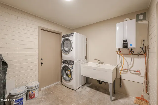 $425,000 | 1153 East 12th Street, Casa Grande, AZ 85122