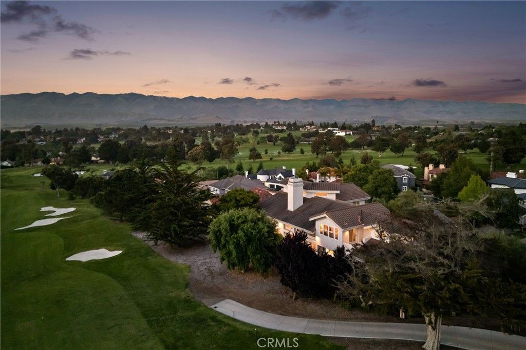 993 Las Palmas Way San Luis Obispo, CA 93401 - Photo 60 of 63 an aerial view of residential houses with outdoor space and trees