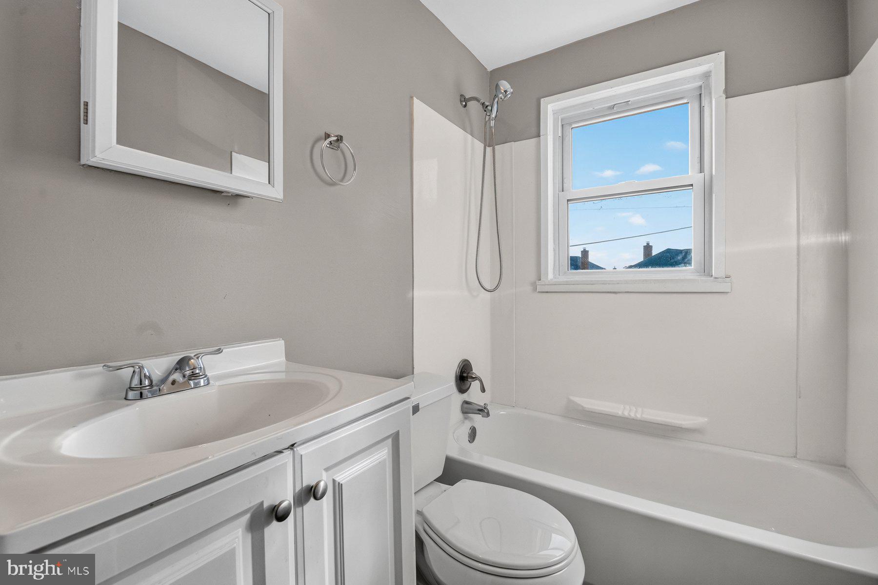 2112 Firethorn Road Baltimore, MD 21220 - Photo 17 of 24