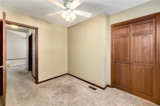 $325,000 | 3431 Tudor Drive, Leavenworth, KS 66048