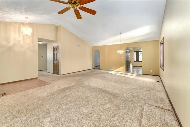 $325,000 | 3431 Tudor Drive, Leavenworth, KS 66048