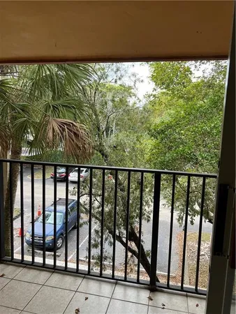 $2,000 | 10773 Cleary Boulevard, Unit 307, Plantation, FL 33324