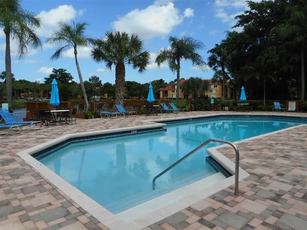 $2,000 | 10773 Cleary Boulevard, Unit 307, Plantation, FL 33324