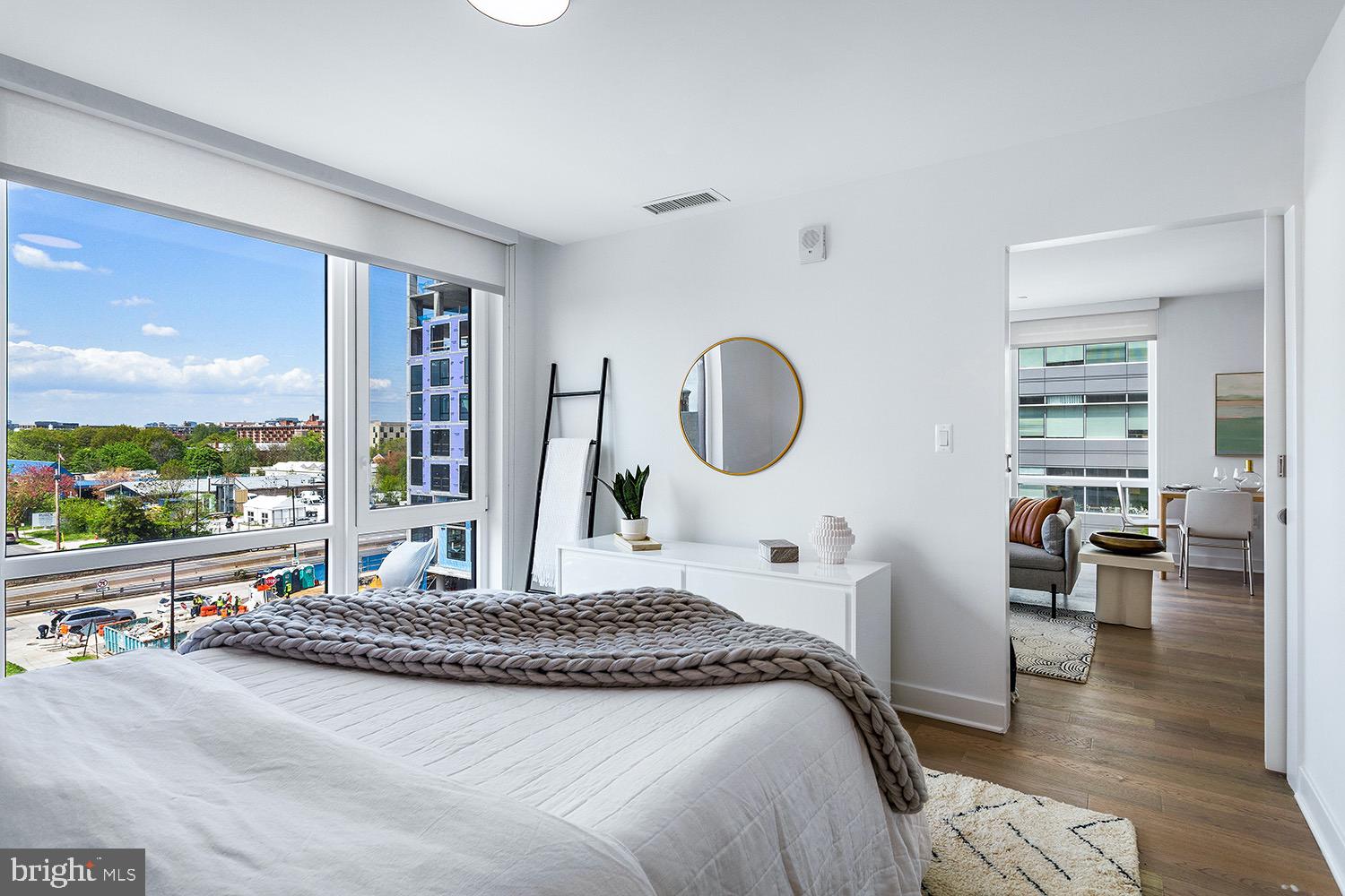 37 L Street Southeast, Unit 502 Washington, DC 20003 - Photo 14 of 20