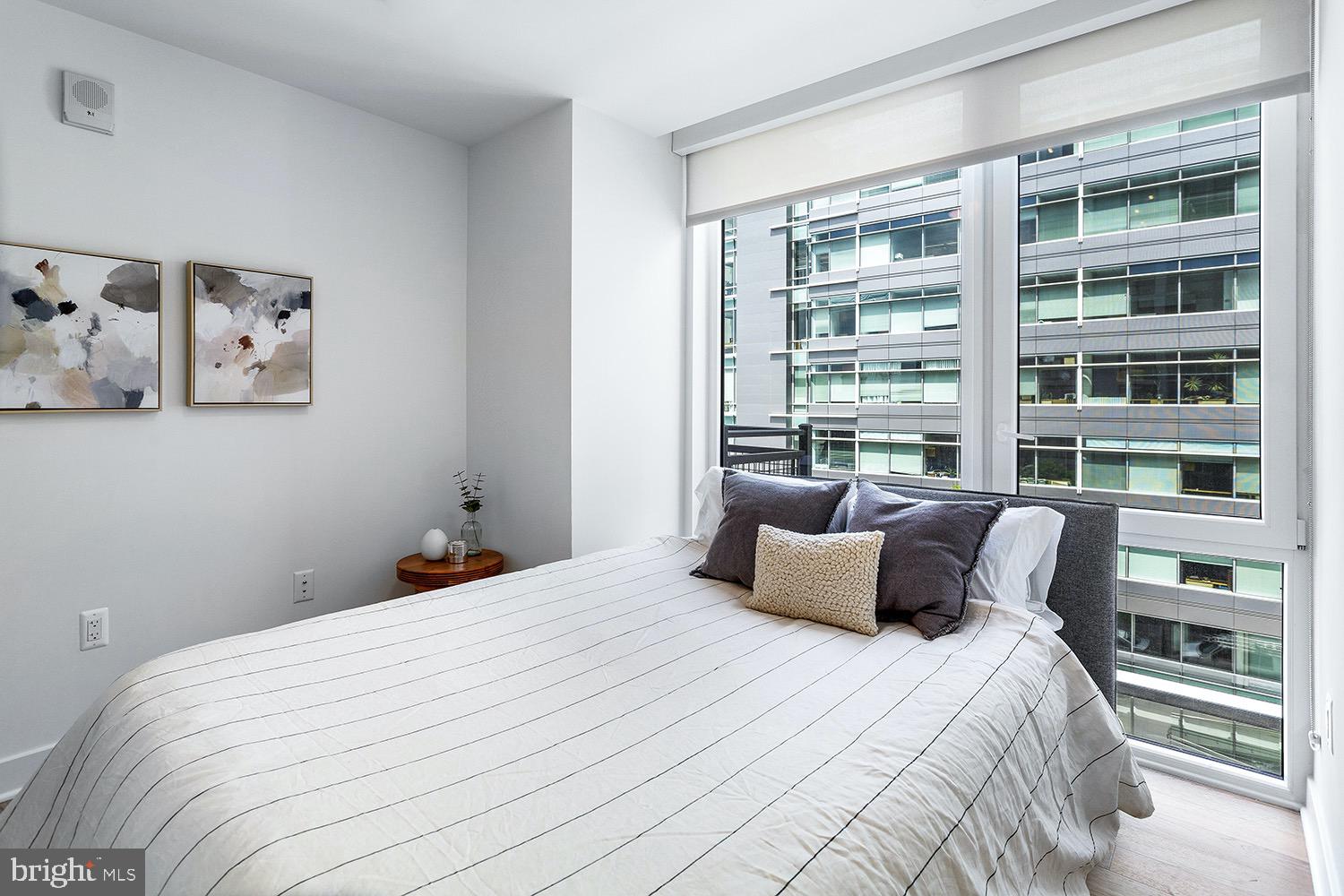 37 L Street Southeast, Unit 502 Washington, DC 20003 - Photo 18 of 20